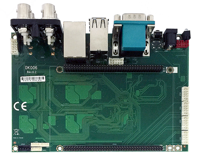 Computer-on-Module's Evaluation Board-DK006_b1